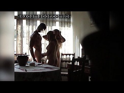 ❤️ Los amigos del sexo invitan a un hombre gigante y a un trío con él ❤ Video de porno de calidad en es.makesexnotwar.ru ❌️❤️❤️❤️❤️❤️❤️❤️